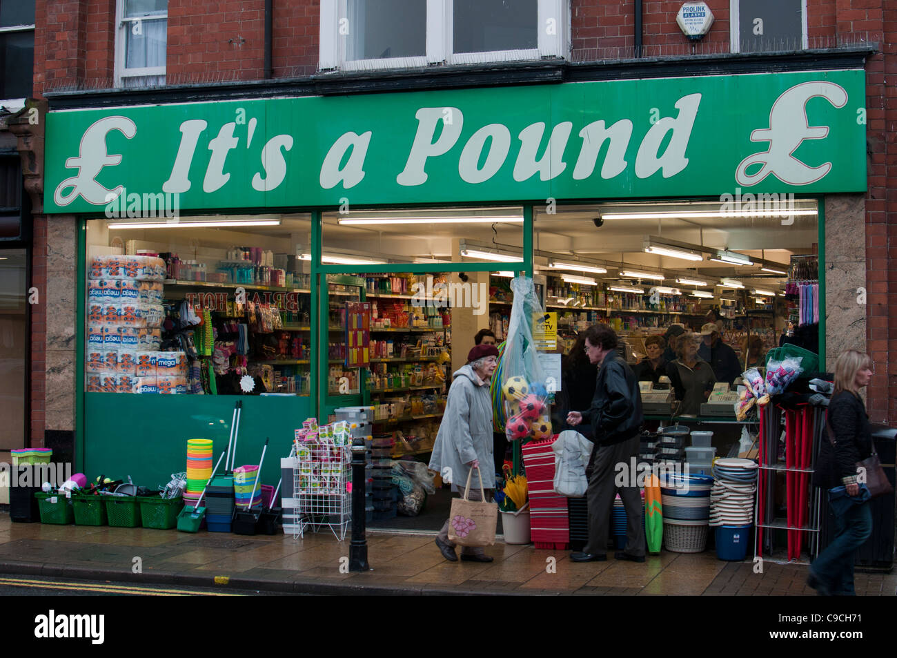 It`s a Pound shop, Kenilworth, England, UK Stock Photo Alamy